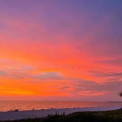 Remodeled Beachfront 1 Bed w/ Beautiful Gulf Views!