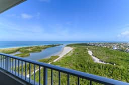 Stunning Beachfront Penthouse on 19th Floor I Desirable Front Unit - Image 4