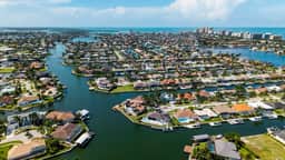 4 Bed Waterfront Retreat | Heated Pool - Image 5