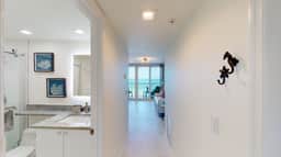 Totally Renovated Beachfront Condo at Apollo! - Image 5
