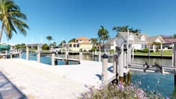 Luxury Rental Walkable To Beach With Wide Water Views I Pet Friendly - Image 5