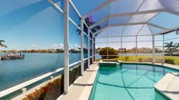Luxury Rental Walkable To Beach With Wide Water Views I Pet Friendly - Image 2