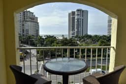 Top Floor Condo, Steps Away From J.W. Marriott and Beach Access! - Image 4