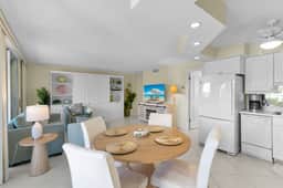 1 Bed Steps to Beach Access & JW Marriott - Image 4
