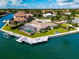 Waterfront Hideaway | Panoramic Bay Views - Image 2