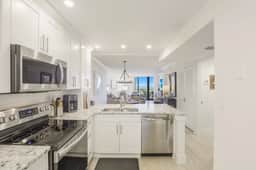 Renovated Beachfront Condo | Gulf Views - Image 5