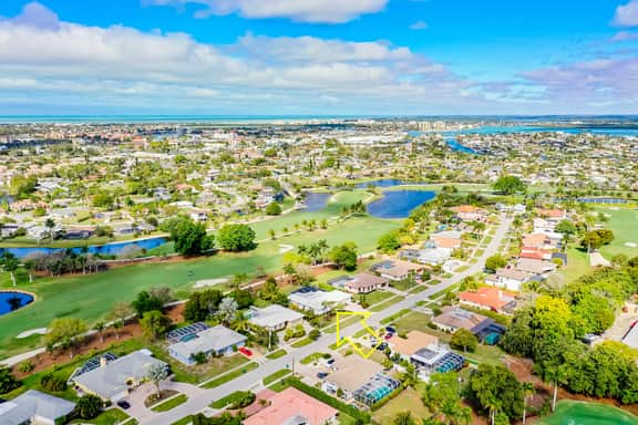 Luxury Golf-View Oasis with Heated Pool & Quiet Marco Island Location - Image 3