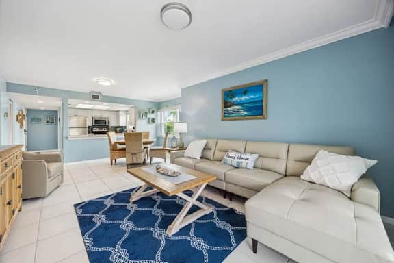 Luxurious Island 3 Bed Retreat I Walk to Beach - Image 3