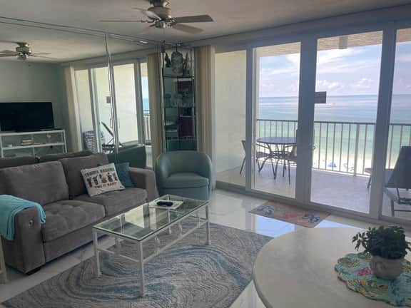 Renovated Beachfront Condo, Best Views on Marco Island!! - Image 5