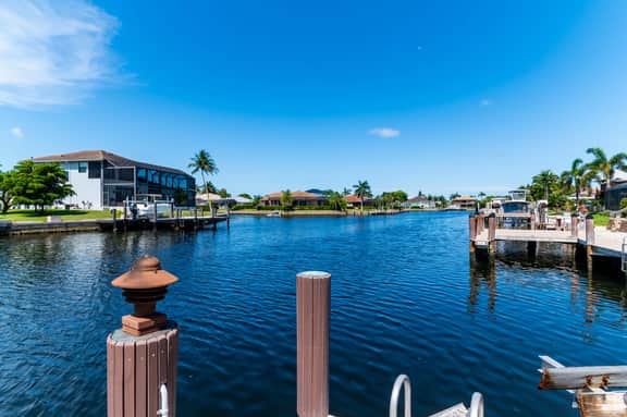 Stay & Play Waterfront 3 Bed on Marco Island - Image 5