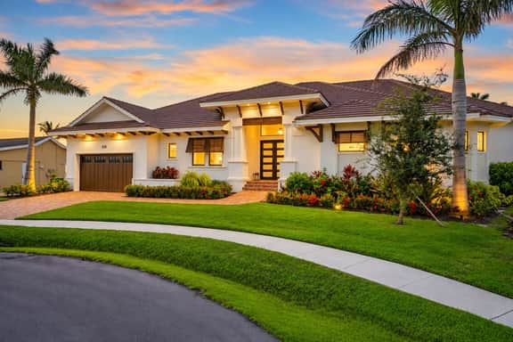 Luxe Waterfront 4 Bed Escape | Near Beach - Image 2