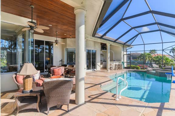 Waterfront 4 Bed | Pool, Spa, Southern Sun - Image 5