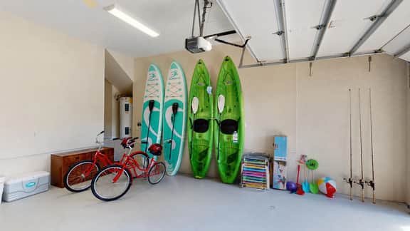 Luxury Rental Walkable To Beach With Wide Water Views I Pet Friendly - Image 4