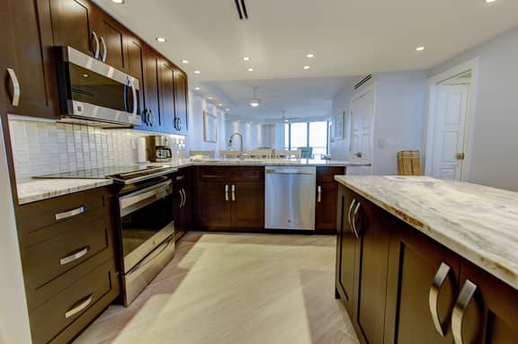 Top Choice Marco Island, Complete w/ $150k Renovation!!! - Image 2