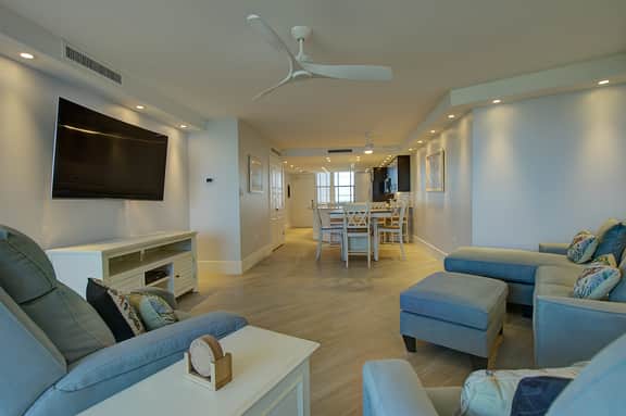 Top Choice Marco Island, Complete w/ $150k Renovation!!! - Image 5