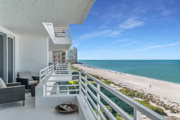 Beachfront Bliss: Charming 2-Bedroom South End Condo at Somerset Condominium - Image 4