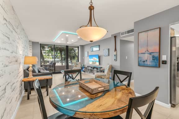 2 Bed Beachfront Condo With Pool Views - Image 3