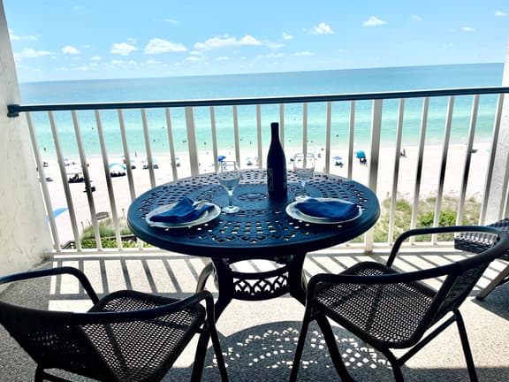 Renovated Beachfront Condo, Best Views on Marco Island!! - Image 1