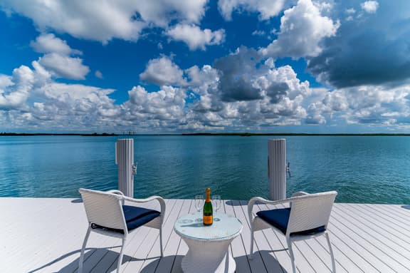 Waterfront Hideaway | Panoramic Bay Views - Image 1